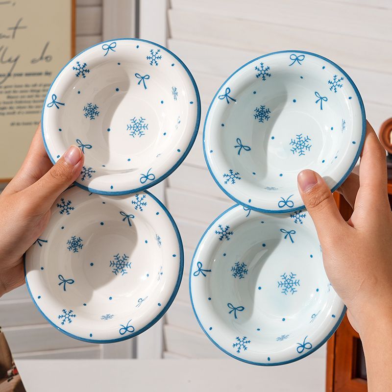 4Pcs Snowflake Ceramics Sauce  - Sauce Dipping Cup review and price